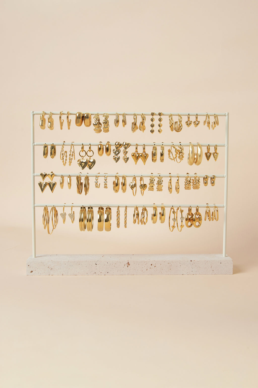 Stenen oorbellen display